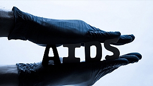 HIV Pozitif Kişiler Düzenli İlaç Kullanarak Hayatını Sağlıkla Sürdürebilir