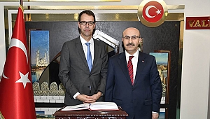 İsviçre'nin Ankara Büyükelçisi Paravicini, Adana'da