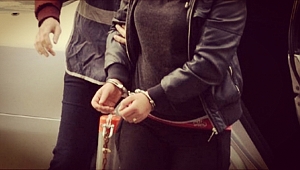 KADIN TORBACI TUTUKLANDI! 