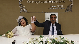 Mutluluğu huzurevinde buldular