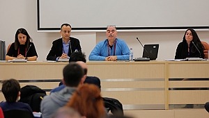 “Sinema salonunda film izlemek bir ritüel” Ezel Akay