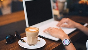 ÜCRETSİZ Wİ-Fİ AĞLARINDAN VAZGEÇEMEYENLERİ GÜVENDE TUTACAK 5 UYAR