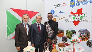 Uluslararası Öğrenciler Dış Ticaret Sertifikalarını Aldı