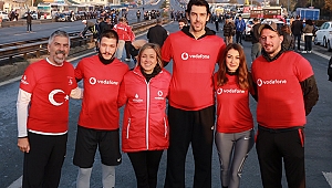 ÜNLÜ İSİMLER VODAFONE İSTANBUL MARATONU’NA AKIN ETTİ