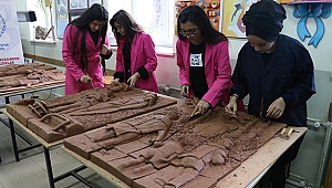 15Temmuz kahramanları rölyef sanatıyla yaşatıyorlar