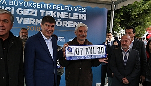 Antalya'da tur teknelerinde plaka dönemi