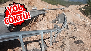 Antalyada heyelan nedeniyle yol çöktü