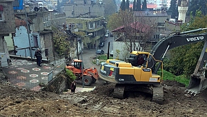 BÜYÜKŞEHİR YOL YAPIM ÇALIŞMALARINA DEVAM EDİYOR