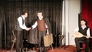 Cezaevinde tiyatro oyunu sahnelendi