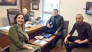 CHP Milletvekili Öztunç Çalışma arkadaşlarının fotoğrafını paylaştı