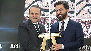 Değer Zirvesi'nden Sami Savatlı'ya büyük ödül