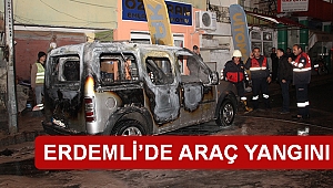 Erdemli'de araç yangını