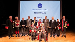 KADİR HAS ÜNİVERSİTESİ’NİN İLK EMERİTUS PROFESÖRLERİ
