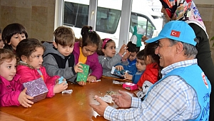 Kur'an kursu öğrencilerinden Yemen'e yardım eli