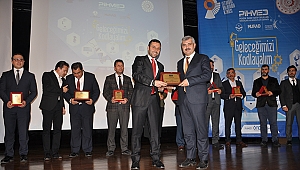 OKULLARA TEKNO GELİŞİM MERKEZİ GELİYOR