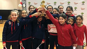 SANKO Okullarından çift kupa zaferi