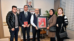Şehit ailelerinden Vali Demirtaş'a ziyaret