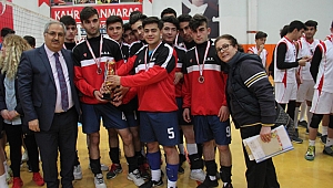 VOLEYBOL GENÇLER İL BİRİNCİLİĞİ TURNUVASI TAMAMLANDI