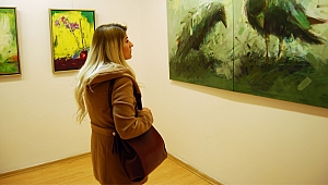 Zamansız Renkler Sergisi Sanko Sanat Galerisinde