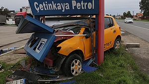 Adana reklam direğine girdi