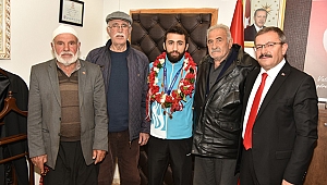 BAŞKAN AYDIN’DA AKBUDAK’A TEBRİK TELEFONU