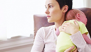 DOĞUM SONRASI DEPRESYONUNA YOL AÇAN 1O NEDEN