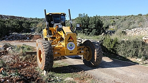 Erdemli Belediyesi Her Yere Aynı Hizmeti Vermeye Devam Ediyor