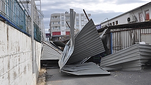 FIRTINA ANTALYA DA KOPTU