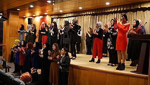 İŞARET DİLİ KURSUNDA BÜYÜK ETKİNLİK