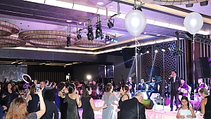 Kahramanmaraş Düğününde Latif Doğan Sahnedeydi!