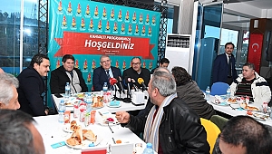 MAHÇİÇEK ÇALIŞAN GAZETECİLERLE BİR ARADA