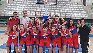 SANKO OKULLARI GENÇ KIZ BASKETBOL TAKIMI TÜRKİYE YARI FİNALİNE ÇIKTI