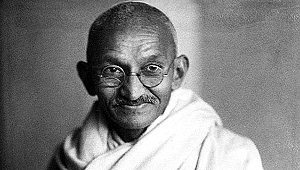 Türkçe’si ilk kez VBKY tarafından yayımlandı.