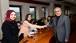 ÜNİVERSİTEMİZ MİSAFİRPERVERLİĞİNİ GÖSTERDİ