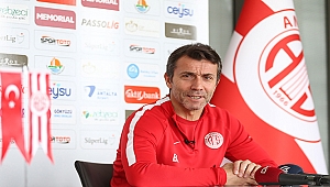 Antalyaspor, lideri puansız göndermek istiyor