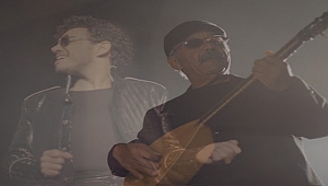 Buray yeni klibinde babasıyla kamera karşısına geçti!