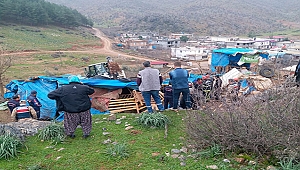Kahramanmaraş’ta ahır çöktü!