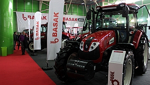 Başak Traktör bütün dikkatleri üzerine çekti