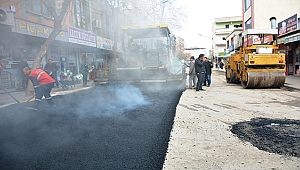 Elbistan Belediyesi Asfalt Çalışmalarını Sürdürüyor