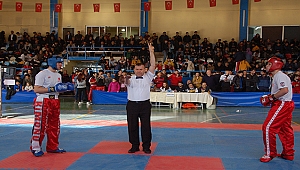 Kick Boksçular Kahramanmaraş’ta 