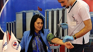 Sanko fuarda stantını açtı