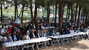 Antalya’daki Maraşlılar Bahar Şenliği ile stres attı