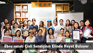 Ebru sanatı Çinli Sanatçının Elinde Hayat Buluyor