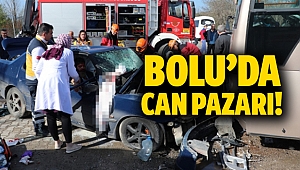 İşçileri taşıyan midibüs otomobille çarpıştı: 12 yaralı