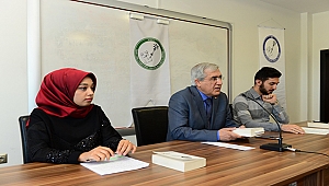 Rektör Can, “Çöle İnen Nur” eserini değerlendirdi