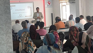 AKMEYDER 76 kamu çalışanına ergonomi eğitimi verdi