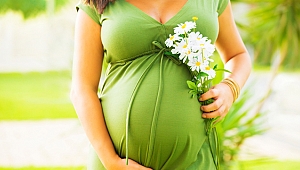 Aktif Doğumda Anne Tercihlerine Saygı Ön Planda Tutuluyor