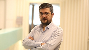 “Sosyal medyadan uzak kalmayı becerebilmemiz gerekiyor”