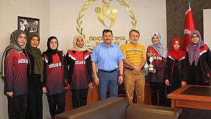 Türkiye üçüncüsü sporcular Kabakcı’yı ziyaret etti