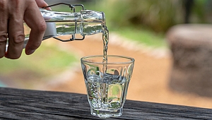 1 BARDAK MADEN SUYUYLA GELEN 10 FAYDA…